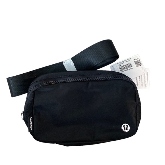 lululemon athletica Handbags - NWT Lululemon Everywhere Belt Bag 1L Black